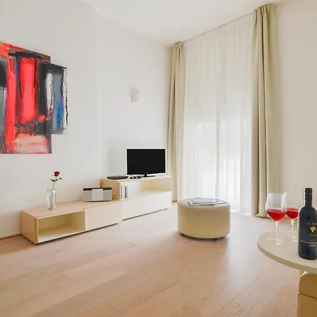 Apartment Palazzo Banchi Halldis *