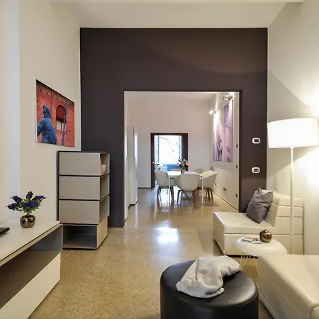 Palazzo Banchi Halldis * Bologna
