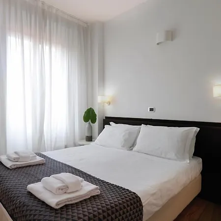 Palazzo Banchi Halldis * ボローニャ