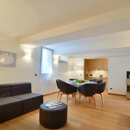 Palazzo Banchi Halldis Apartman