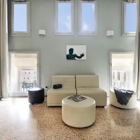 Palazzo Banchi Halldis