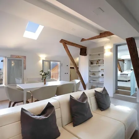 Palazzo Banchi Halldis Apartman Bologna